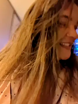 Mrsaustin92 online show from March 2025 03:43:01 AM