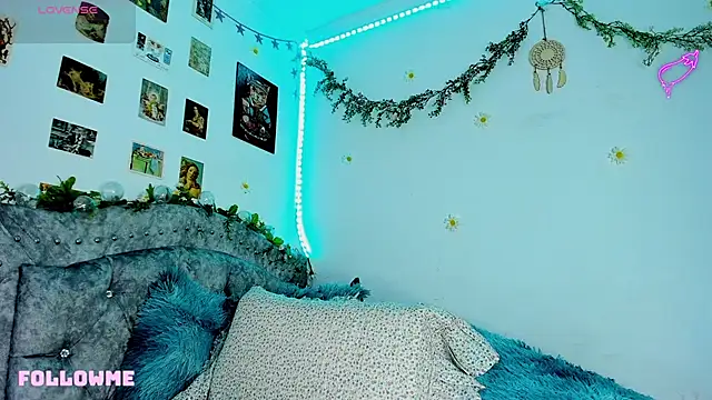 roxxystar  online show from March 2025 08:40:02 AM
