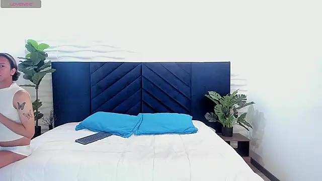 Snapshot of Georgina_Palacios_ chatting on February 2025 05:43:02 AM Georgina Palacios online show from February 2025 05:43:02 AM