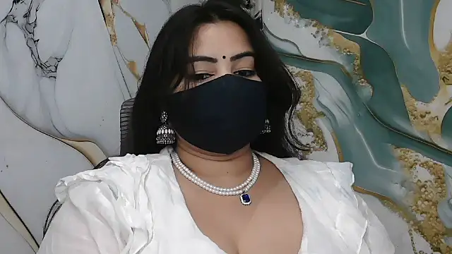 Snapshot of seetatiwari chatting on June 2026 06:28:01 PM seetatiwari online show from June 2026 06:28:01 PM