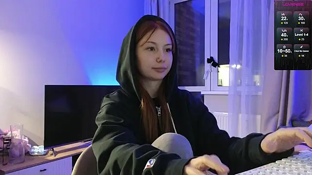 Snapshot of Sakura_Moore chatting on October 2025 07:45:01 PM Sakura Moore online show from October 2025 07:45:01 PM