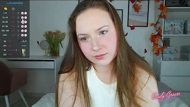 Snapshot of EmilyxxGraces chatting on March 2025 02:27:02 AM EmilyxxGraces online show from March 2025 02:27:02 AM