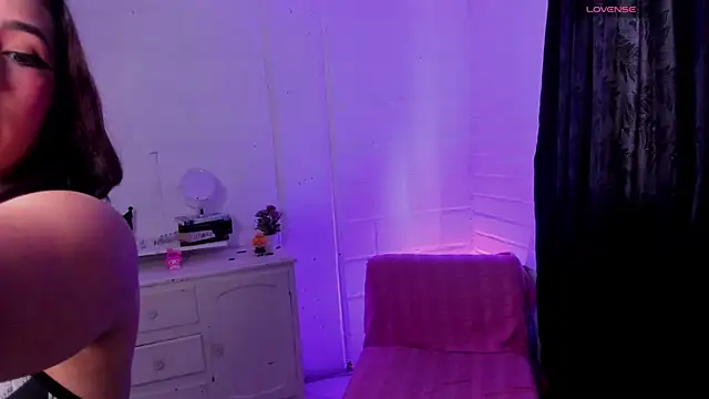 Nyx Blackmoon online show from April 2026 02:46:02 PM