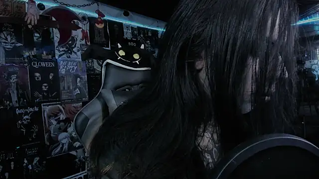 Snapshot of rotten_dreams chatting on September 2025 11:38:01 PM rotten dreams online show from September 2025 11:38:01 PM