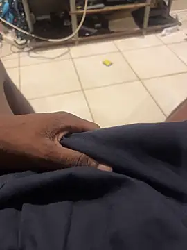 bigDaddyD97 online show from February 2025 07:59:02 PM