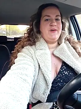 justtess online show from April 2026 05:03:01 AM