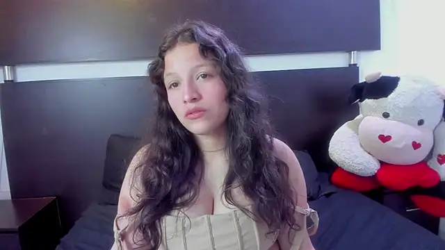 Marii 18 online show from March 2025 03:45:01 AM