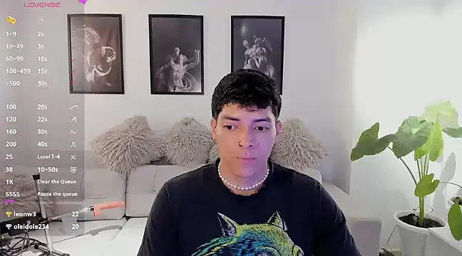  JacobMiller   online show from February 2025 08:29:02 PM