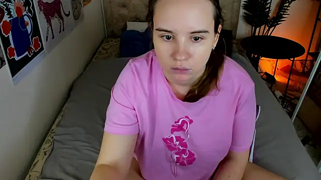 Lika 0ne online show from January 2026 12:32:01 PM