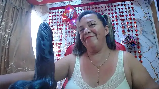 alina maturehot online show from February 2026 07:54:01 PM