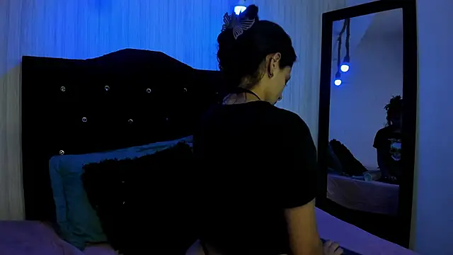 nicky angel1 online show from March 2025 09:40:02 PM