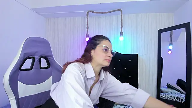 nicky angel1 online show from March 2026 06:58:02 PM