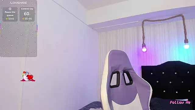 nicky angel1 online show from March 2026 07:02:02 PM