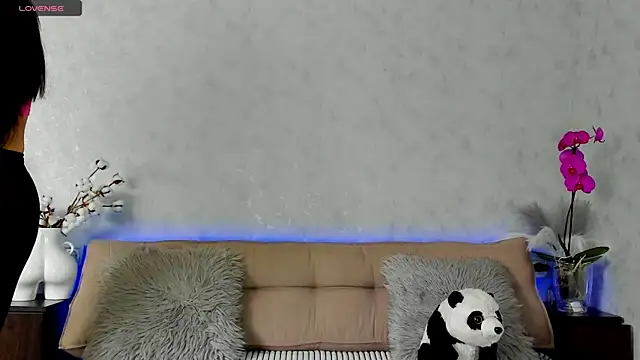 Tina Mart online show from March 2026 08:31:01 AM