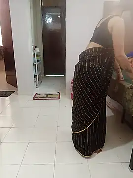 Snapshot of DesiVillageBaby chatting on March 2025 05:52:02 AM DesiVillageBaby online show from March 2025 05:52:02 AM