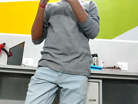 Lustyluckyy online show from February 2025 04:10:02 PM