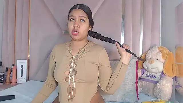 EvansDarling online show from December 2025 11:52:01 AM