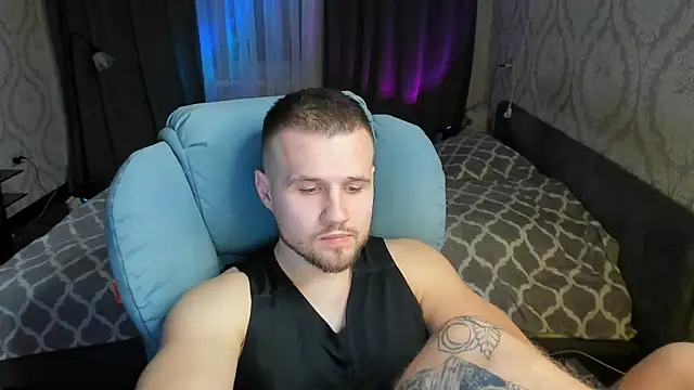 Vladik b online show from February 2025 08:31:01 PM