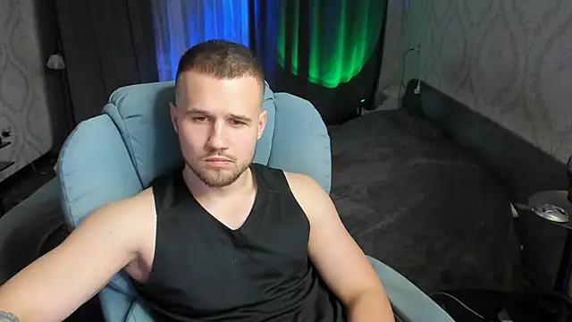 Vladik b online show from March 2025 05:17:02 PM