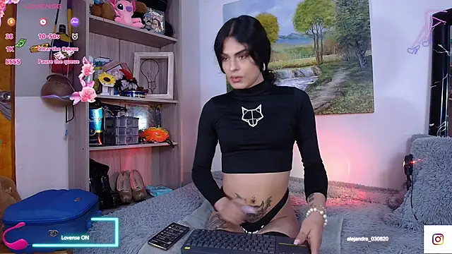 Meghan hott online show from March 2025 03:52:01 PM