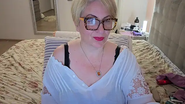 Snapshot of Pumabionda chatting on November 2025 10:57:02 PM Pumabionda online show from November 2025 10:57:02 PM