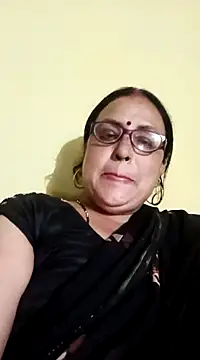 Kiyara8 online show from March 2025 05:36:02 PM