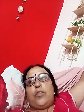 Kiyara8 online show from September 2025 03:39:02 PM