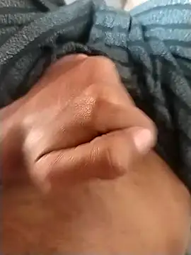 dreamboy3345 online show from November 2025 04:35:01 AM