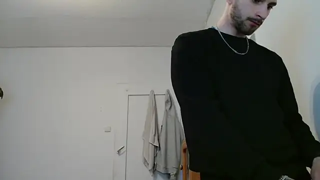 OskarBreno online show from May 2026 05:18:01 PM