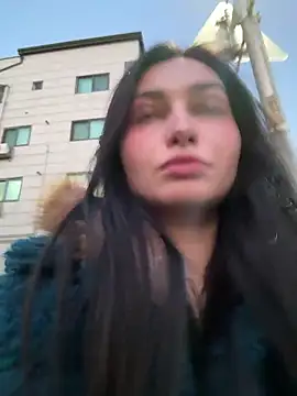 lunalovelee online show from December 2025 08:32:02 AM