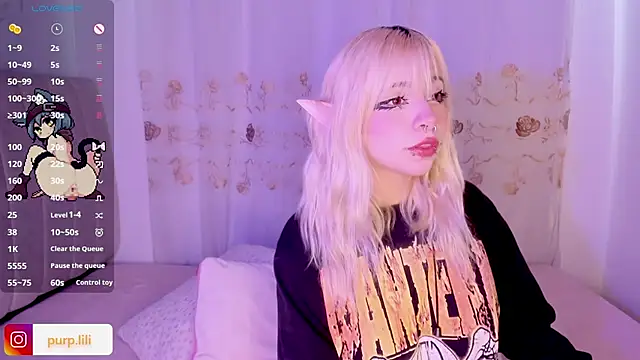 Snapshot of purplelilith3 chatting on May 2026 05:07:01 PM purplelilith3 online show from May 2026 05:07:01 PM