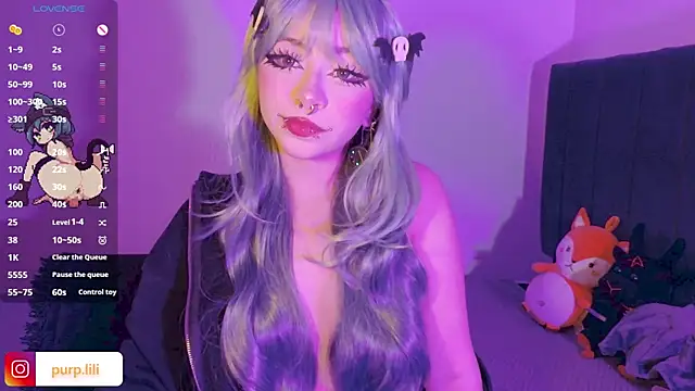 Snapshot of purplelilith3 chatting on May 2026 06:18:01 AM purplelilith3 online show from May 2026 06:18:01 AM
