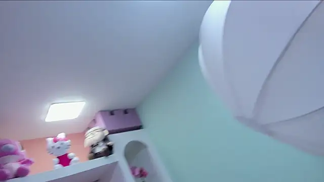 miss   megan online show from November 2025 06:06:02 PM