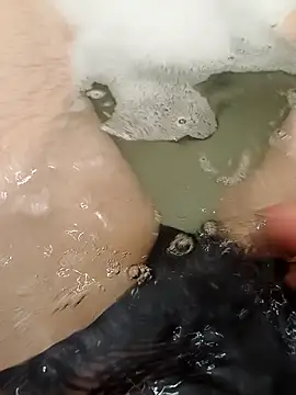 flo000031 online show from April 2026 12:22:02 PM