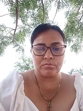 promiscuous-indecent-momm online show from February 2025 10:59:01 PM