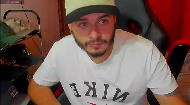 ragnar lothbrok777 online show from March 2025 10:45:02 PM