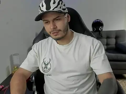 ragnar lothbrok777 online show from April 2026 09:15:01 PM