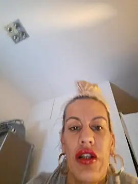 Snapshot of sujaila chatting on February 2025 05:58:02 PM sujaila online show from February 2025 05:58:02 PM