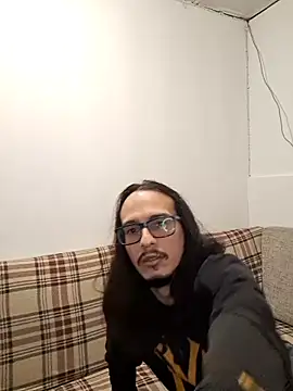 cholitohermoso online show from June 2026 11:07:01 PM
