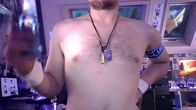 Sk00byJaXxX212 online show from January 2026 10:56:02 PM