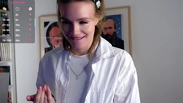 TaiteBayles online show from February 2025 07:32:02 AM