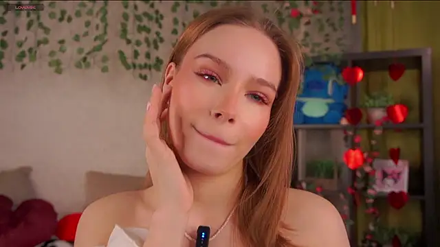 TaiteBayles online show from February 2026 01:47:02 AM