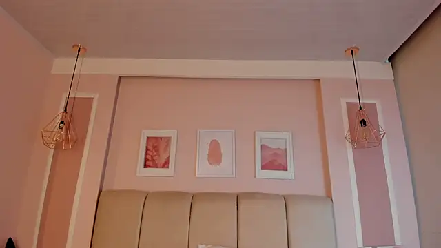 Annie rhoades online show from April 2026 12:50:01 PM