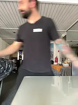 morfeoX online show from March 2025 02:01:02 PM