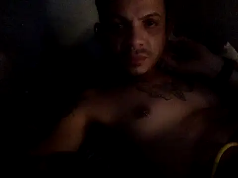 couplegayBR online show from October 2025 08:53:02 PM