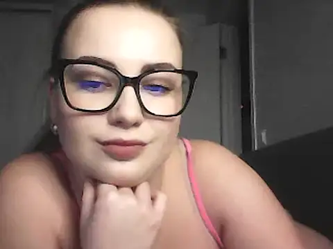 Snapshot of GoddessTenderness chatting on February 2025 03:53:02 PM GoddessTenderness online show from February 2025 03:53:02 PM