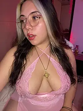Snapshot of _ivyginger chatting on July 2026 02:09:02 AM ivyginger online show from July 2026 02:09:02 AM