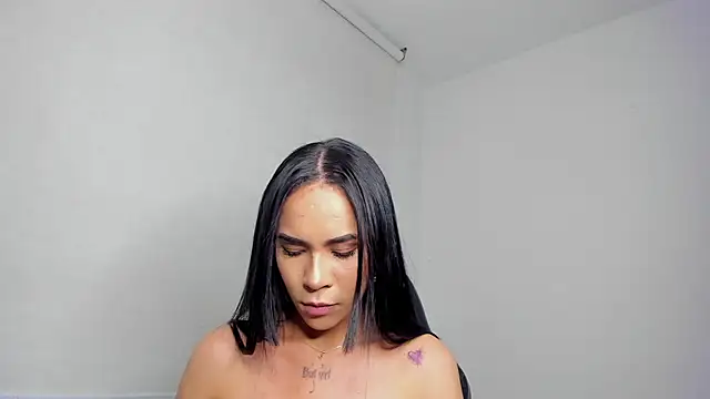 Snapshot of Naatalia chatting on March 2025 11:53:01 PM Naatalia online show from March 2025 11:53:01 PM