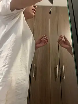 Snapshot of Naatalia chatting on March 2025 09:48:01 PM Naatalia online show from March 2025 09:48:01 PM