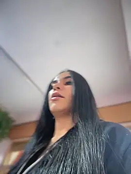 Snapshot of Naatalia chatting on September 2025 07:08:02 PM Naatalia online show from September 2025 07:08:02 PM